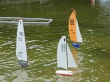 Tři plachetnice Footy