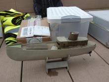 Chaluparnik využil pozvání a nechal si od Dejva poradit přímo u vody.