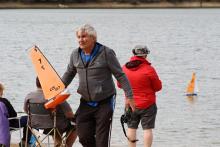 ZHZ měnil plachtu za plachtou, až se na soutěžení vykašlal.