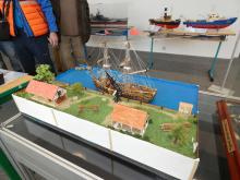 Pohled na přístav Plymouth v roce 1779 (C3) Vítězlava Hroudy na medaili nedosáhl.