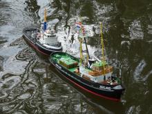 Když během první jízdy dojdou akumulátory, vždy někdo pomůže.