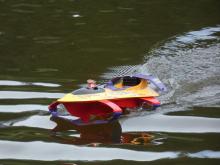 Netypická posádka v netypickém plavidle