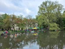 Pohled z druhého břehu