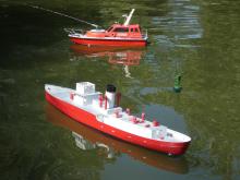 Hasičský ZAR Jiřího Masníka a Dejvova nedodělaná majáková loď