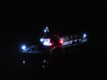 Nevelký kolesový parník s elektromotorem