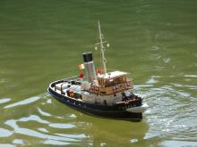 Anteo (F4B) přivezl Jan Čenkei.