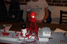 Demonstrace funkce majáku na majákové lodi