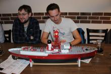 Majákovou loď okukuje Jirka Čelikovský