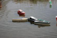 Přípravené modely na startovní čáře