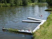 Dejvovo molo se rozrůstá.