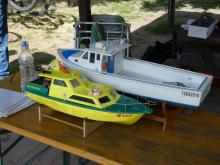 Voda byla poměrně špinavá, jak je vidět na žlutém trupu po jízdě.