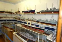 ... korvety, eskortní torpédoborce, předzvědné křižníky...