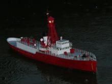 Dejv opravil majákovou loď.