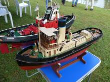 Martin Houska přivezl kromě letitého Bogdana novou maketu.