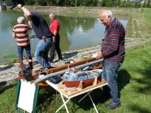 Bambinotův výskok po nalezení šroubu Jiřího Voráčka nevyvedl z míry.