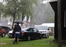 V 10 hodin dopoledne přišel déšť.